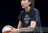 时隔三年重返WNBA！韩旭首秀斩全场最高20分，难阻自由人季前赛落败|纽约自由人|纽约|印第安纳狂热|印第安纳|北京女篮_新浪体育_新浪新闻